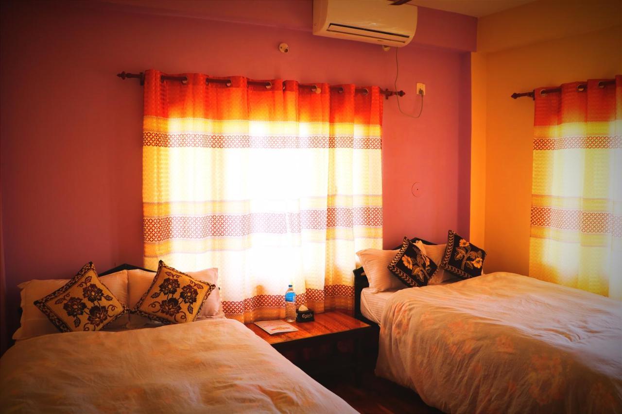 Hotel National Park Sauraha- Homely Stay And Peaceful Location With Jungle Safari Arrangements Екстер'єр фото