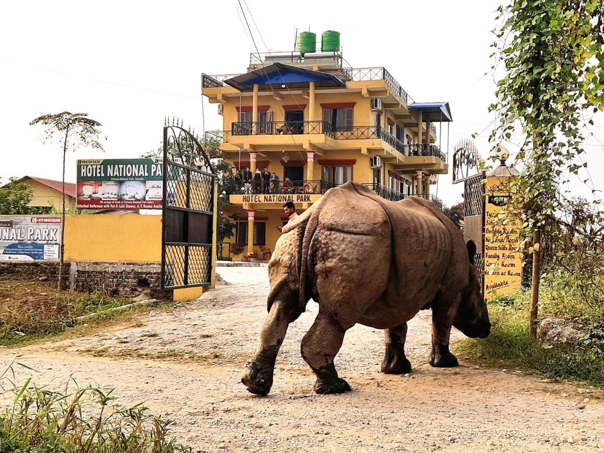 Hotel National Park Sauraha- Homely Stay And Peaceful Location With Jungle Safari Arrangements Екстер'єр фото