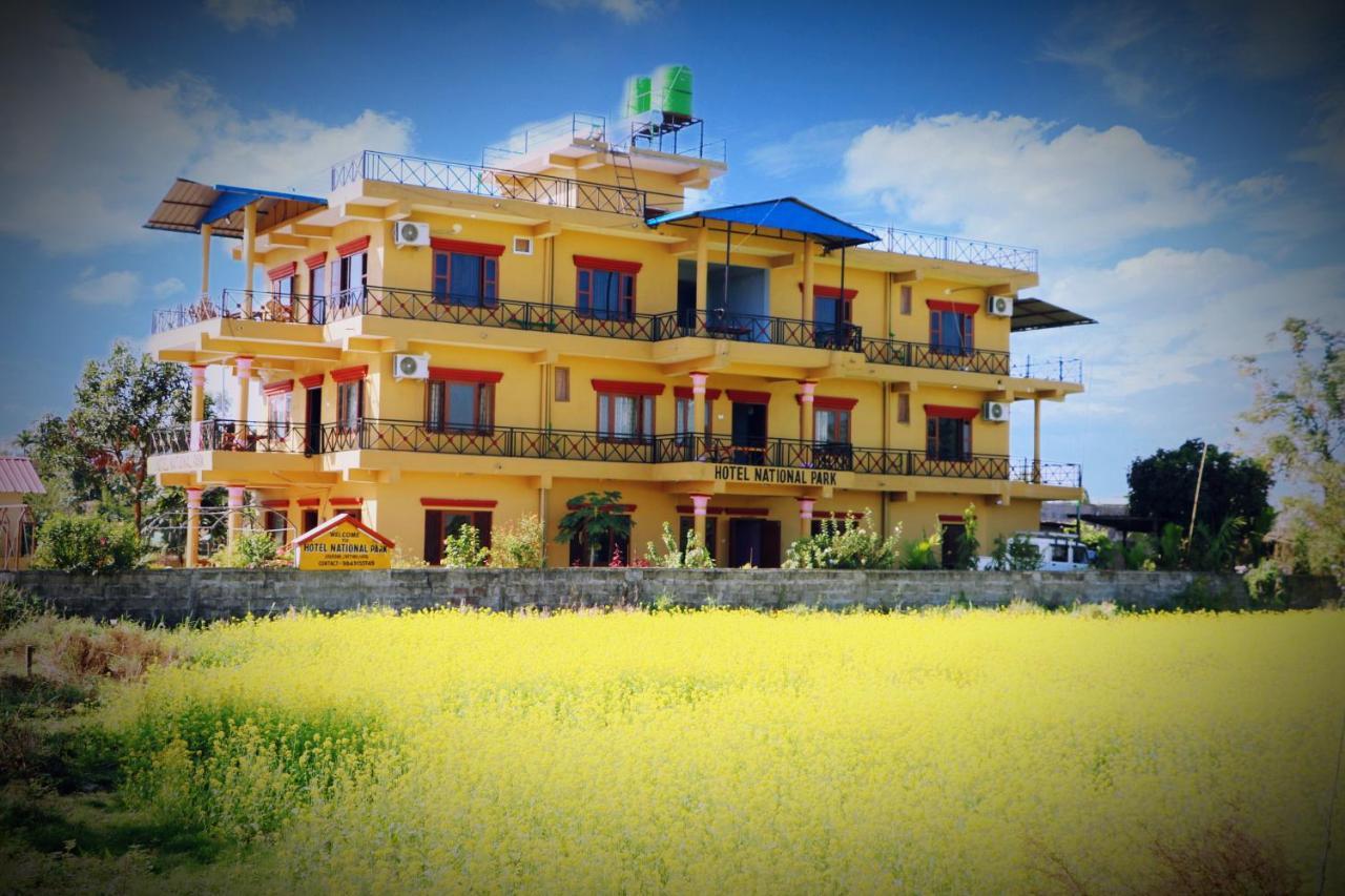 Hotel National Park Sauraha- Homely Stay And Peaceful Location With Jungle Safari Arrangements Екстер'єр фото