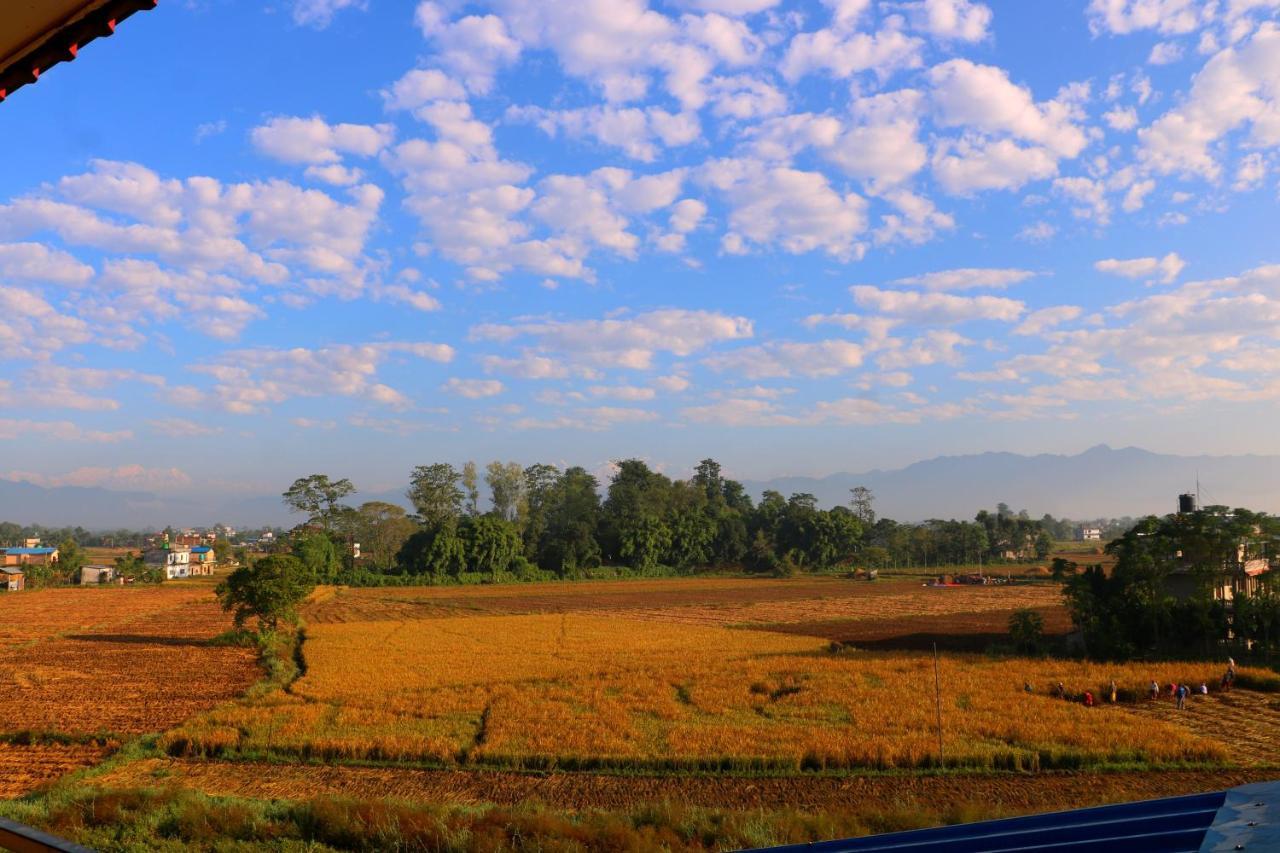 Hotel National Park Sauraha- Homely Stay And Peaceful Location With Jungle Safari Arrangements Екстер'єр фото