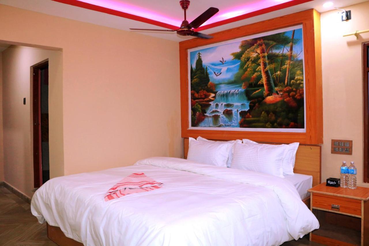 Hotel National Park Sauraha- Homely Stay And Peaceful Location With Jungle Safari Arrangements Екстер'єр фото
